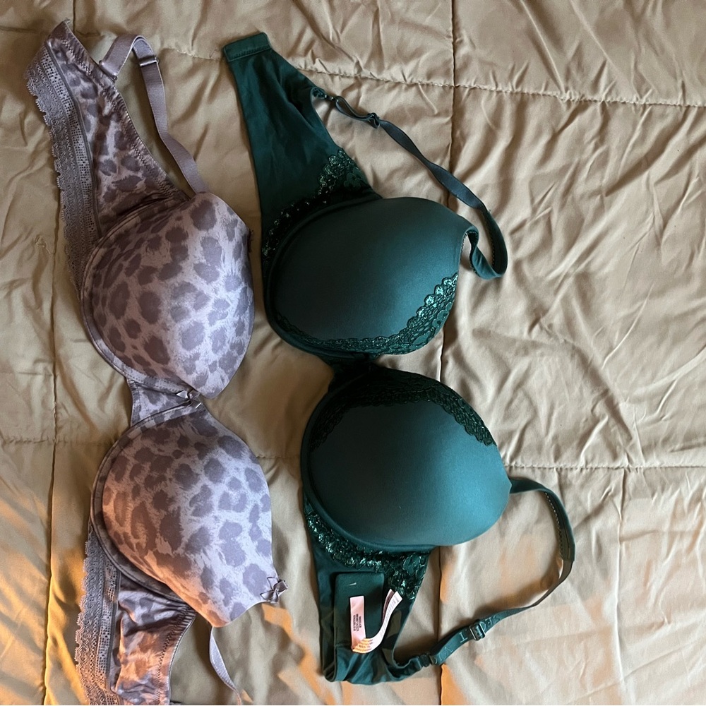 Victoria's Secret Emerald Green Lace-Trim Push-Up Bra